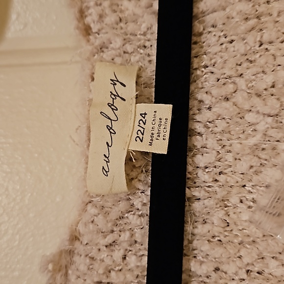 Aveology Cream colored NWT Super soft Hooded cardigan Size 22/24 - Picture 9 of 11